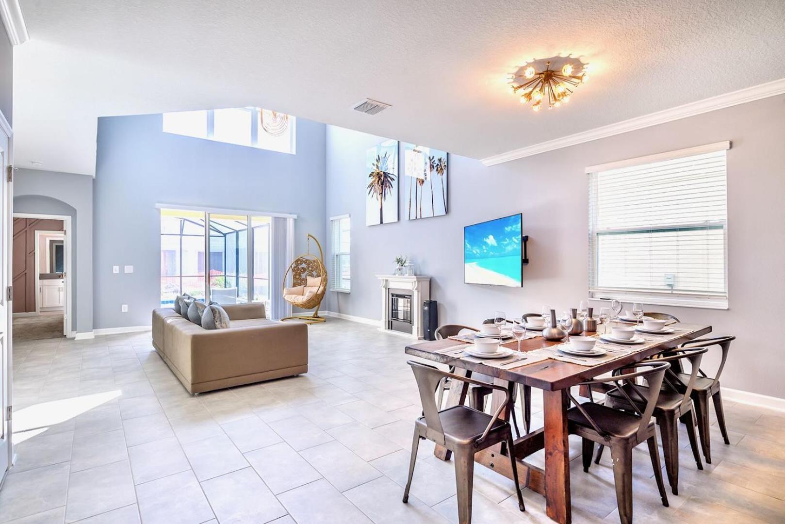 Luxury 5Br Home - Pool & Hot Tub - Near Disney كيسيمي المظهر الخارجي الصورة